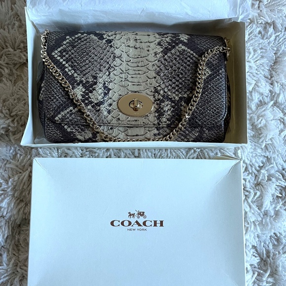 Coach Python-embossed Mini Ruby Crossbody Handbag/Clutch with Gold Chain - Picture 3 of 8